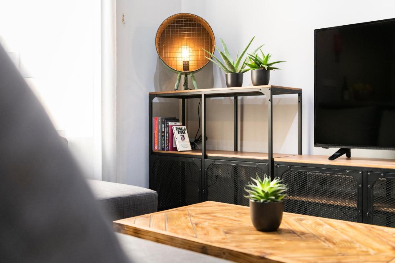 248 Boutique Studios, Слима Екстериор снимка