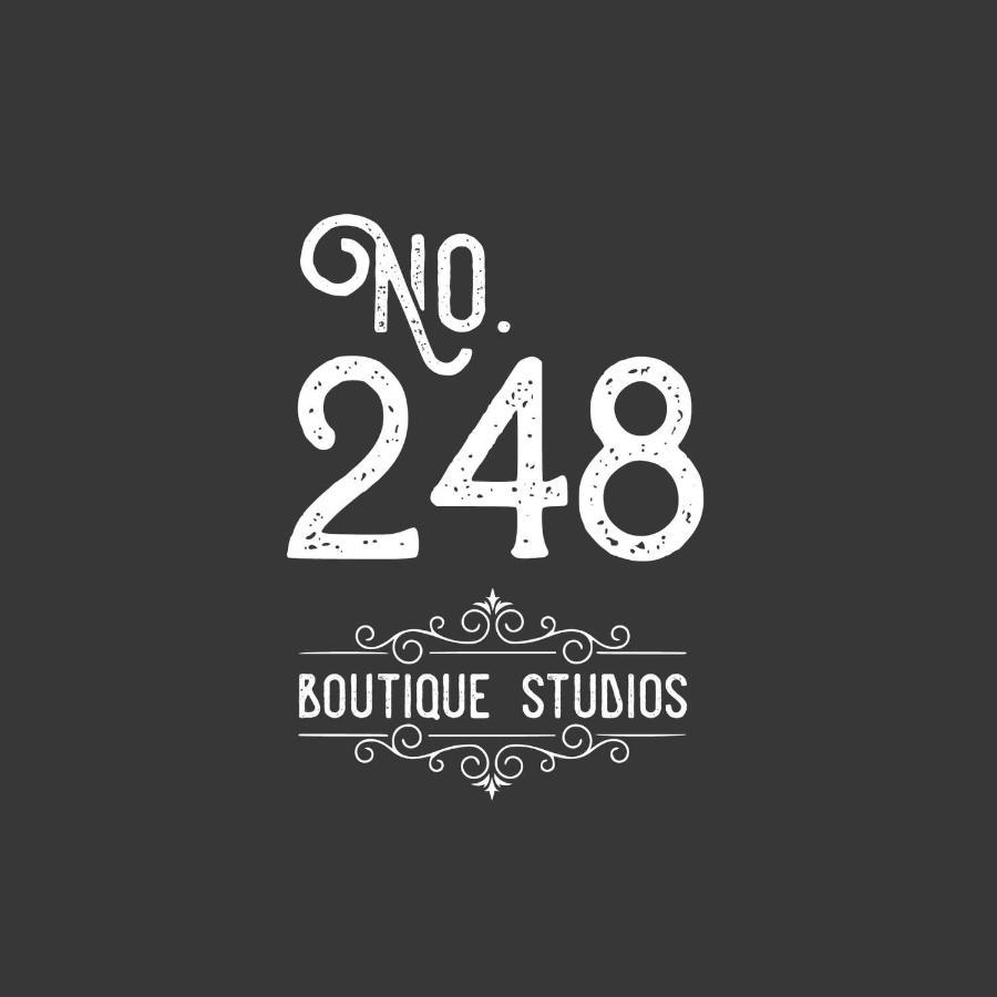 248 Boutique Studios, Слима Екстериор снимка